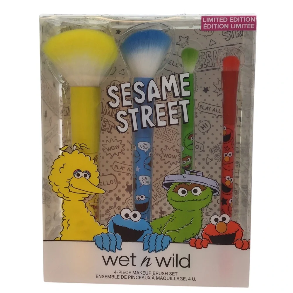 Wet n Wild Sesame Street 4 pc. Makeup Brush Set (NWT)